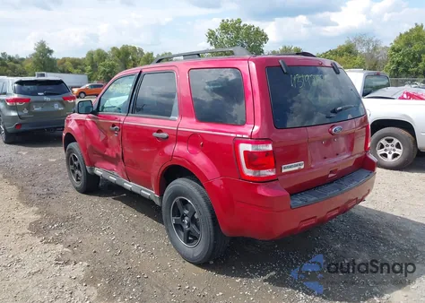 2012 Ford Escape Xlt z USA, uszkodzony, nr VIN 1FMCU9D73CKA78371